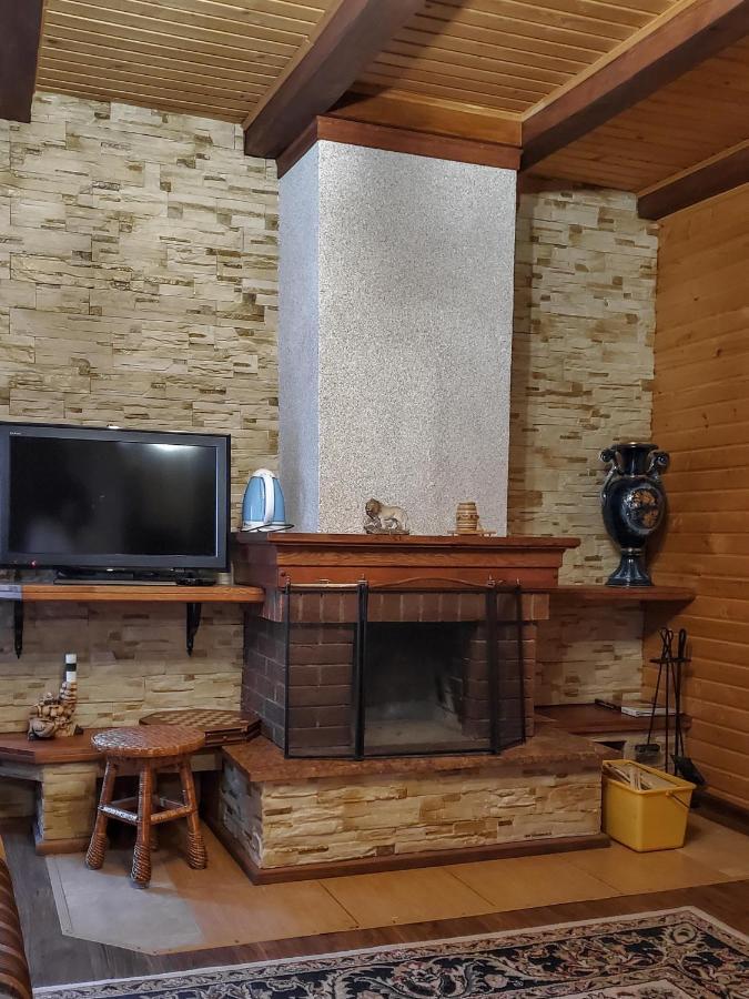 Elf-Cottage Tur'ya Paseka エクステリア 写真