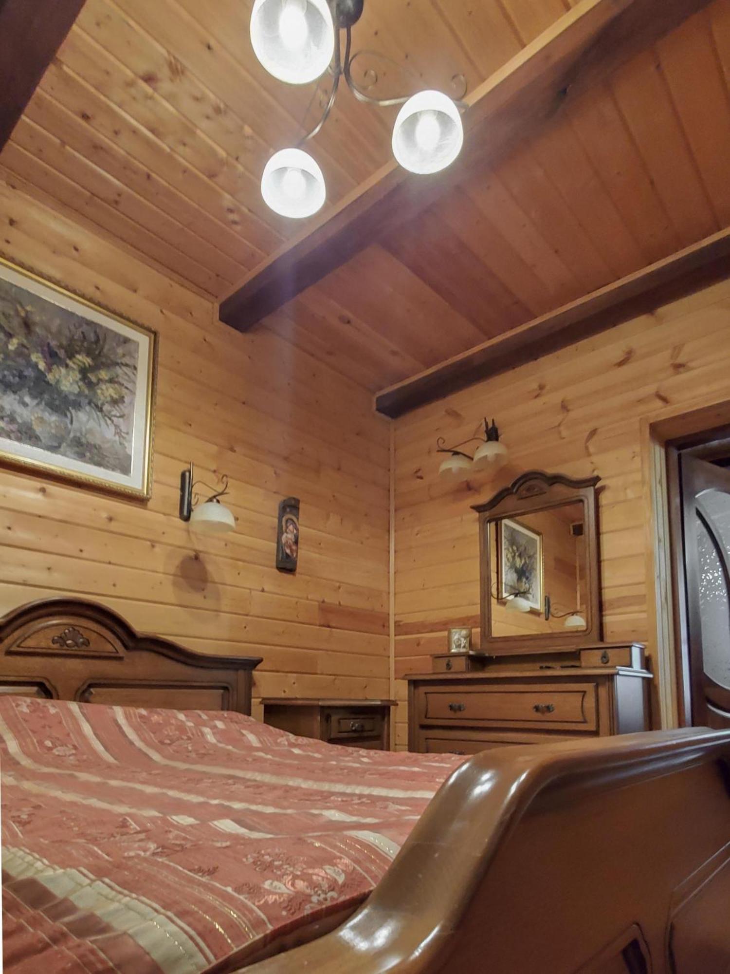 Elf-Cottage Tur'ya Paseka エクステリア 写真